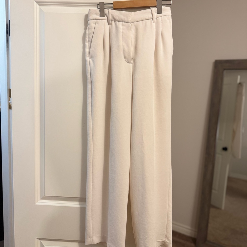 Aritzia Effortless Pants